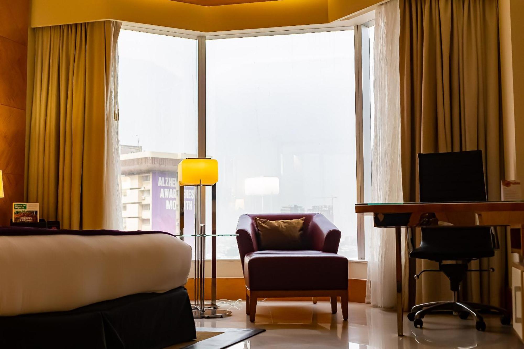 Lagos Continental Hotel Εξωτερικό φωτογραφία A room at the hotel