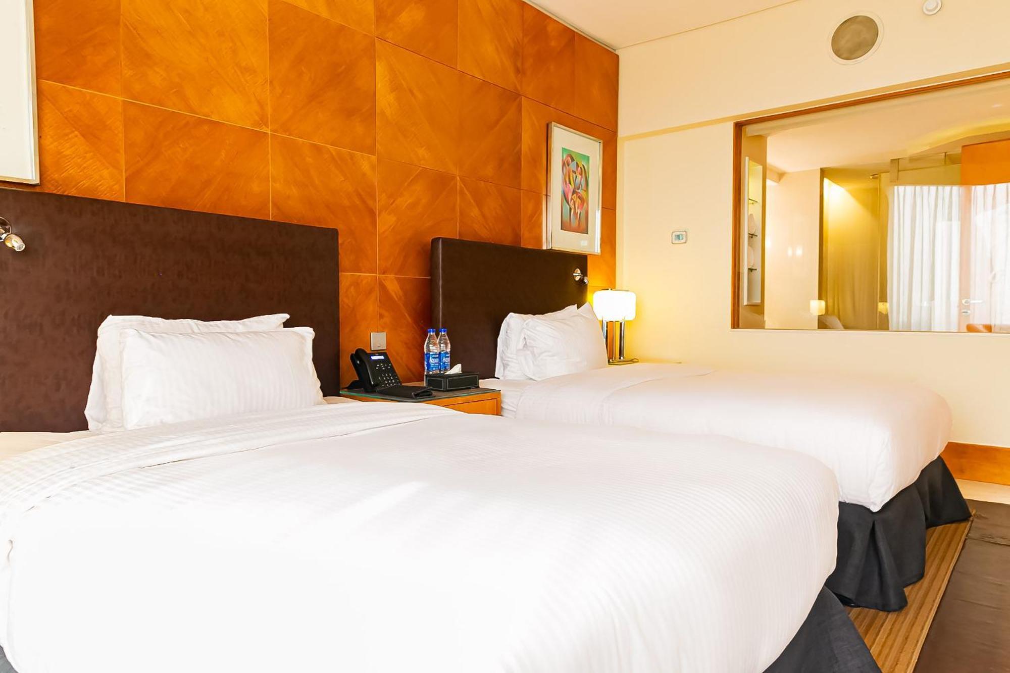 Lagos Continental Hotel Εξωτερικό φωτογραφία