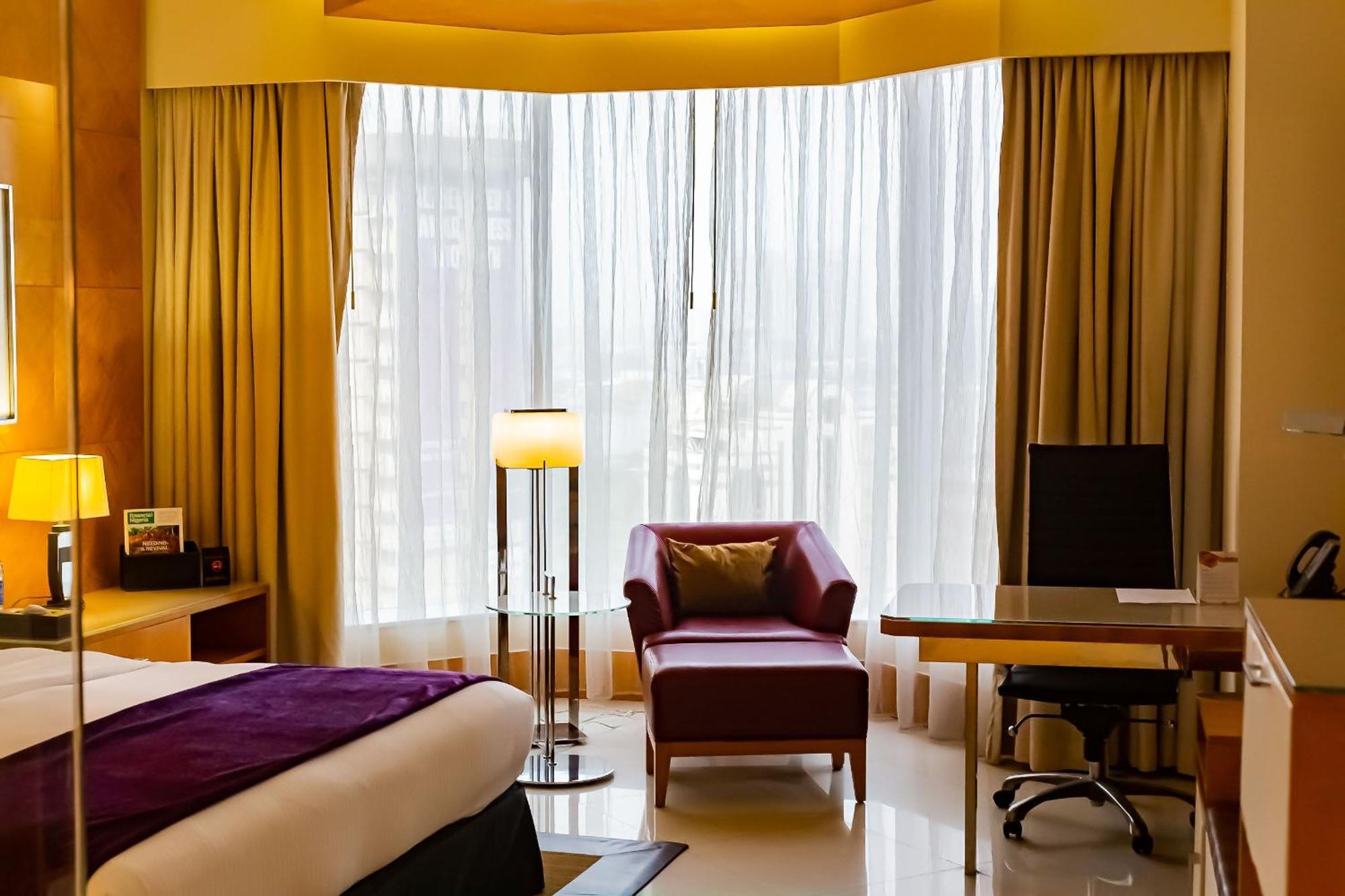 Lagos Continental Hotel Εξωτερικό φωτογραφία A room at the hotel